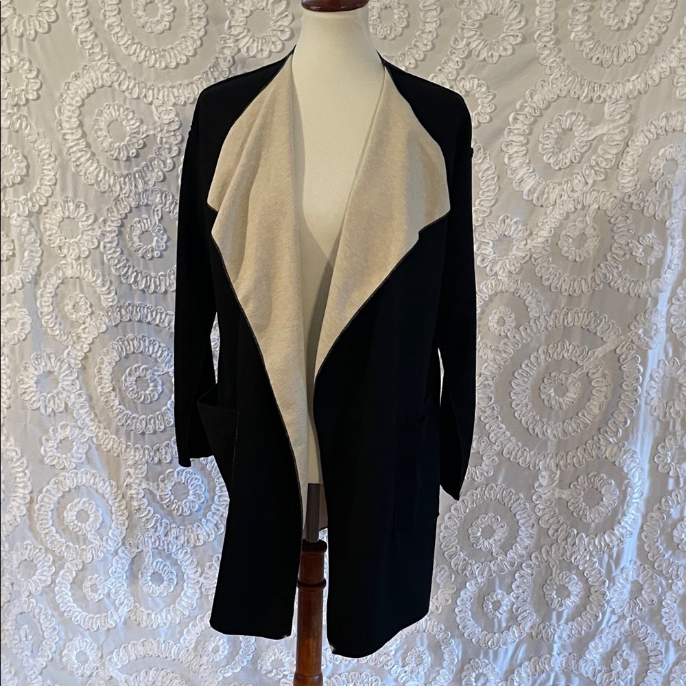 Arielle reversible, black to beige cardigan with pockets super soft